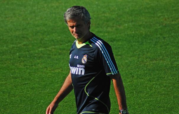 El Madrid tendría que pagar una cara factura para prescindir de Mourinho
