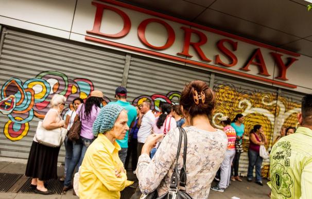 Cerrados algunos comercios venezolanos por falta de mercancías, dice el gremio