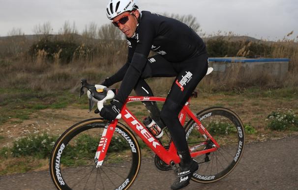 Contador: "Recuerdo el carisma de Scarponi, es un día durísimo para el ciclismo"