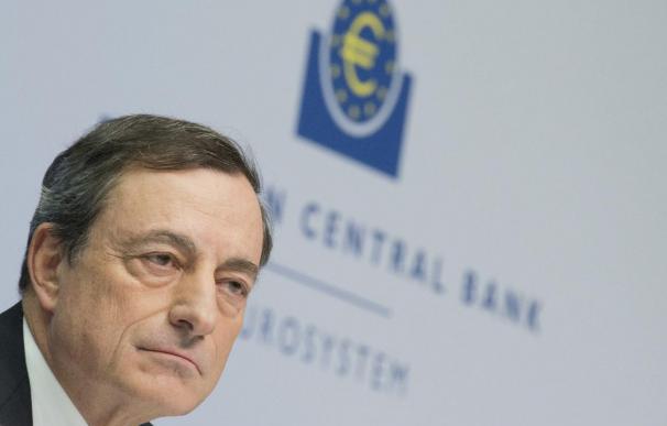 Sturnaras hablará con Draghi sobre la eventualidad de escasez de liquidez de los bancos