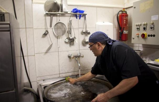 José Manuel Abel trabaja como ayudante de cocina en Munich