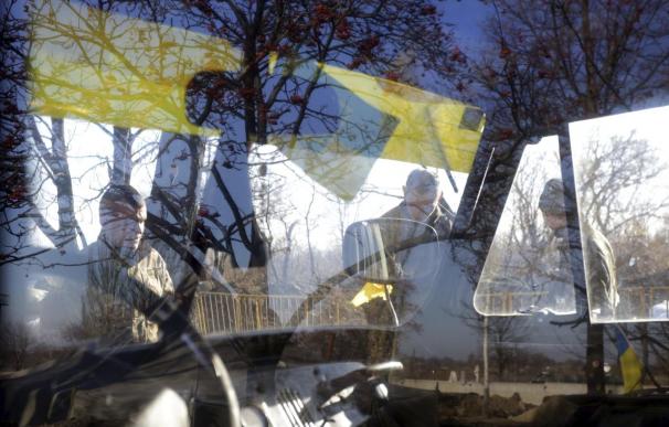 El mando militar ucraniano denuncia nuevas violaciones al alto el fuego