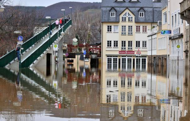 La crecida del Rin y el Mosela inunda zonas de la ciudad alemana de Coblenza