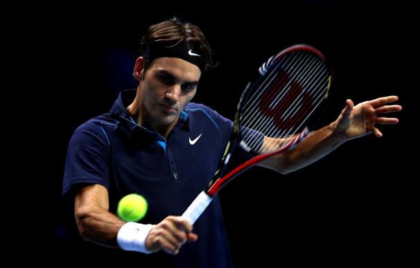 Federer, rey de Maestros