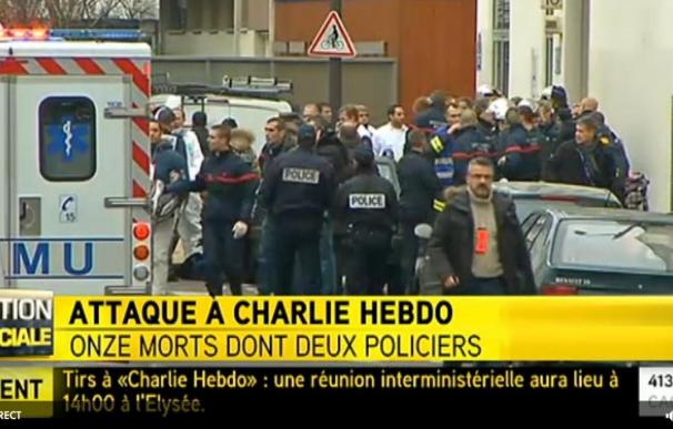 Hollande confirma once muertos y cuatro heridos graves en "ataque terrorista" contra 'Charlie Hebdo'