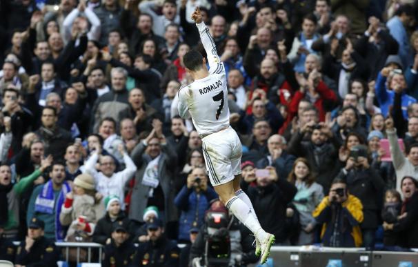 2-0. El Real Madrid se acuesta líder al ritmo de Modric