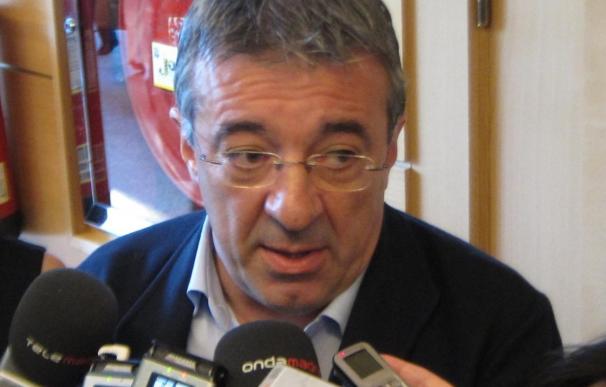 Gordo dice que es verdad que en el PP no hay votaciones a la búlgara porque "no se vota y punto"