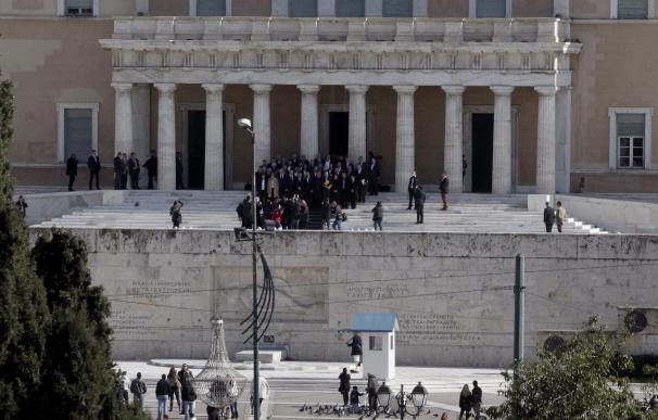 El ministro adjunto griego dice que las pensiones están aseguradas hasta el "último euro"