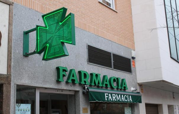 AMP.- El Colegio de Farmacéuticos asegura que las farmacias han dejado de cobrar la tasa de un euro por receta