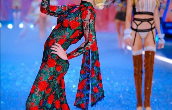 Lady Gaga se viste de moda española para el desfile de Victoria´s Secret