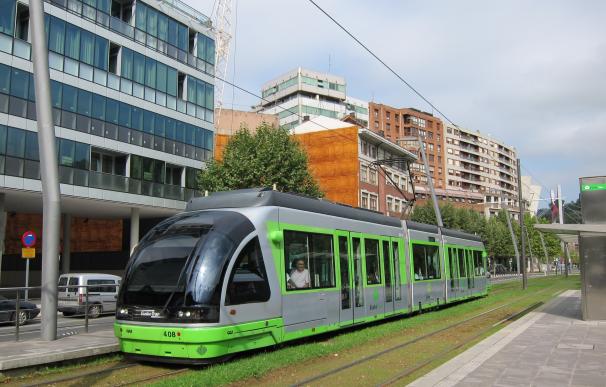 Tranvía de Bilbao contará este domingo con servicios especiales con motivo del encuentro entre Athletic y Eibar