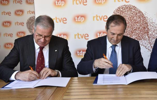 RTVE renueva los derechos de emisión del Conde de Godó hasta 2018