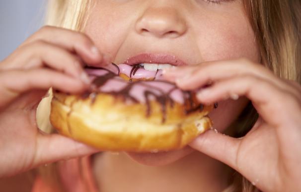 Expertos señalan que el abuso del azúcar en Navidad puede provocar carencias vitamínicas y de atención en niños