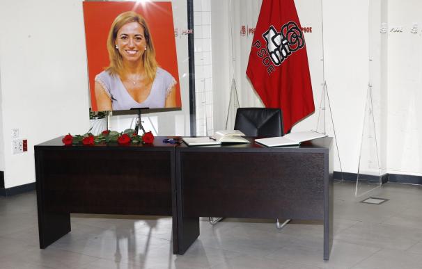 Sara Hernández dice que los socialistas madrileños tratarán de honrar la memoria de Chacón en su día a día