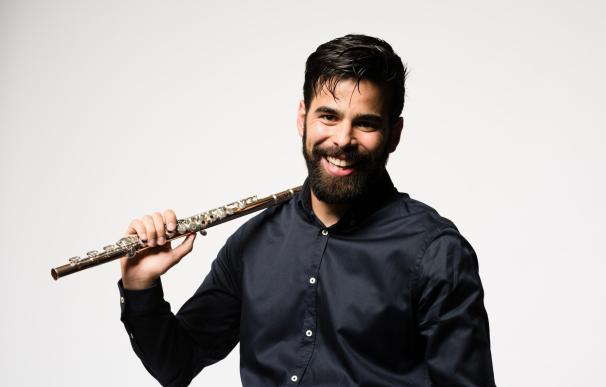 El primer flauta de la Orquesta de la Ópera de Gotemburgo ofrece un concierto en la Diputación de Badajoz