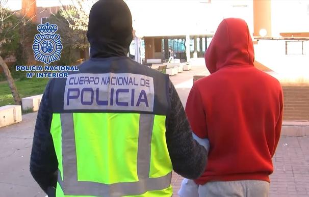 Prisión para los dos yihadistas de Madrid que tenían un Kalashnikov e intentaron adquirir más armas