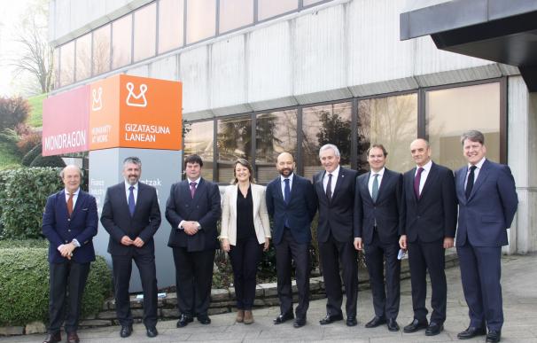 Mondragón y CESCE refuerzan su colaboración para impulsar la expansión internacional de las empresas de la Corporación