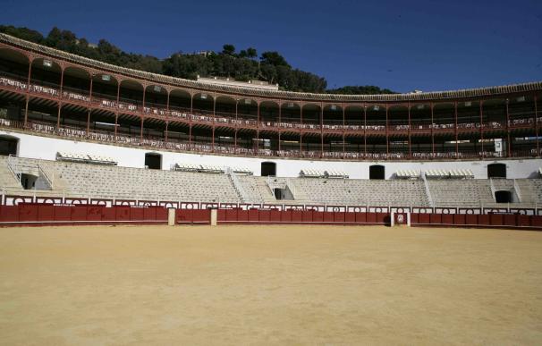 El nuevo pliego de La Malagueta contempla sólo espectáculos taurinos por las obras de rehabilitación en el coso