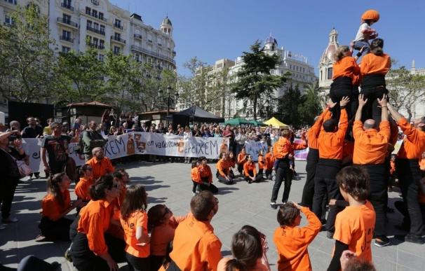Escola Valenciana aprovecha las Trobades para pedir la creación de una ley de igualdad lingüística