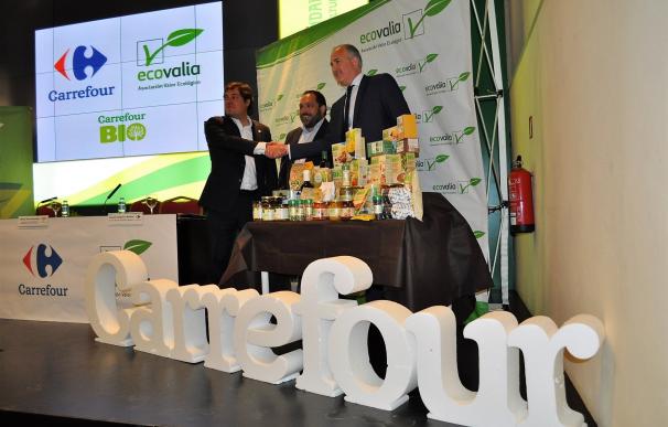 Carrefour y Ecovalia firman un convenio para fomentar el consumo de alimentos ecológicos
