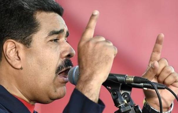 Maduro pide investigar a Movistar Venezuela por "golpista"