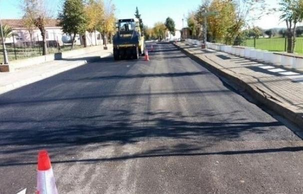 Junta invierte cerca de 400.000 euros en obras de mejora en 32 kilómetros de las carreteras provinciales