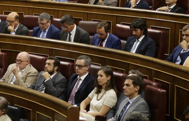Ciudadanos pregunta a Podemos si piensa bloquear con un referéndum la reforma constitucional para quitar aforados