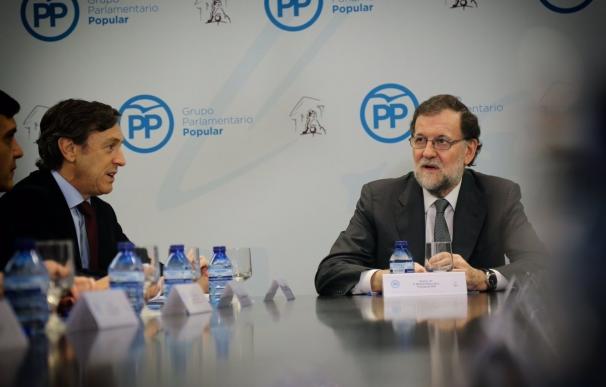 Ciudadanos avisa al PP de que, lo apoye o no, el Congreso investigará si se financió ilegalmente y Rajoy declarará