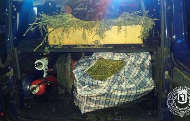 Detenidos en Ciudad Lineal por transportar 20 kilos de marihuana