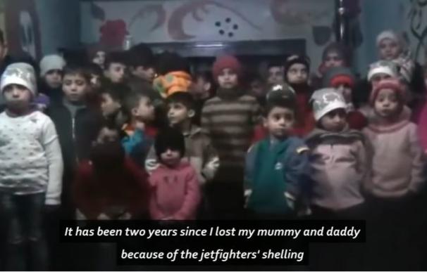 El desgarrador mensaje de unos huérfanos de Alepo: ¿Cuándo nos van a rescatar?