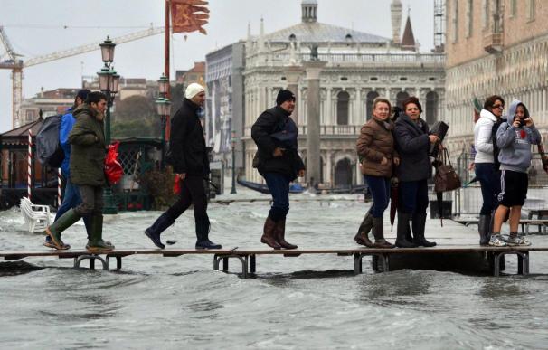 Son ya 4 las personas muertas por el temporal de lluvia que azota Italia