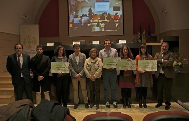 Una academia de español y una empresa de limpieza de granjas ganan el concurso de Ideas Emprendedoras