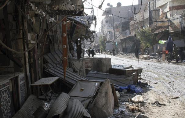 Mueren al menos 16 personas por la explosión de un coche bomba en Siria.