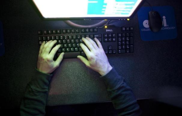 China dice estar dispuesta a hablar de ciberseguridad con EEUU