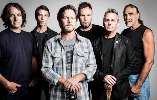 Pearl Jam, Joan Baez, Journey, Yes, ELO y Tupac Shakur entran en el Rock and Roll Hall of Fame