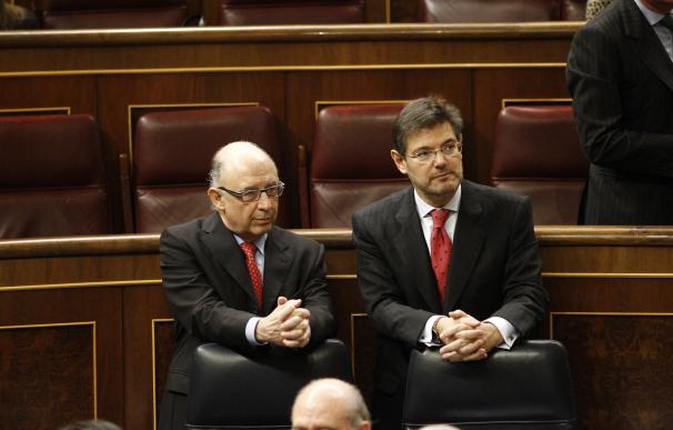 Los ministros reprobados Catalá y Montoro, los peor valorados en la encuesta de julio