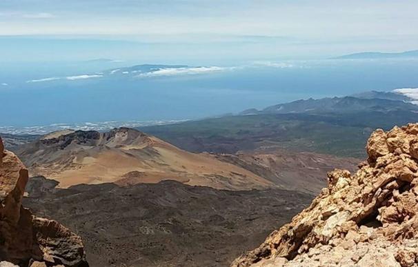El volcán Dorsal Noroeste de Tenerife emite unas 300 toneladas diarias de CO2
