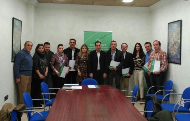 La Junta concede 46.500 euros a siete profesionales artesanales de la provincia