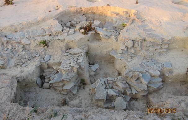 Nuevas obras en Valencina para completar la cubrición de las tumbas calcolíticas descubiertas en 2015