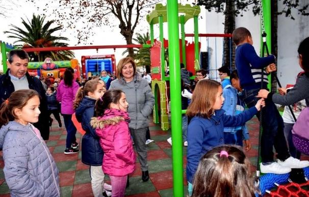 Pueblonuevo de Miramontes (Cáceres) estrena nuevo parque infantil con una inversión de 31.000 euros