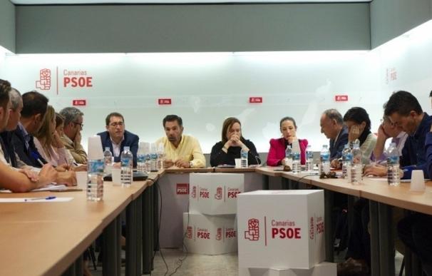 El PSOE convoca una reunión urgente de la gestora para analizar el pacto en Canarias