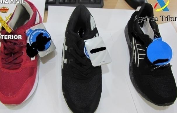 Intervenidas en Melilla 14.000 pares de zapatillas deportivas falsificadas de origen chino