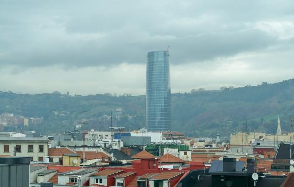 El Defensor del Pueblo actúa de oficio por la contaminación atmosférica de 14 ciudades, entre ellas Bilbao