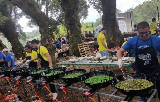 La Festa do Pemento de Herbón (A Coruña) "más exitosa" atrae a 5.000 personas y sirve 3.500 raciones