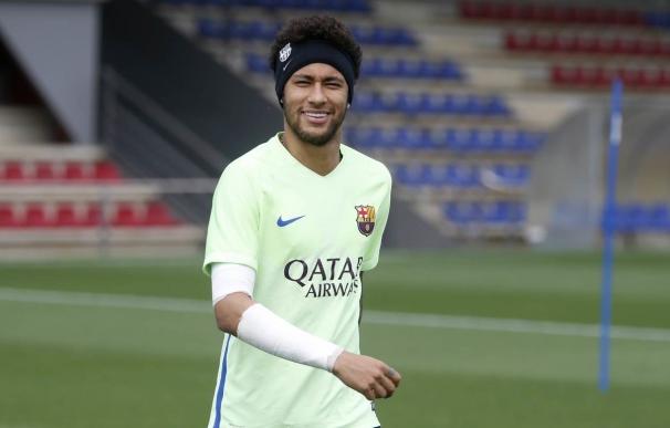 Neymar no se entrena y alimenta los rumores sobre su marcha al PSG