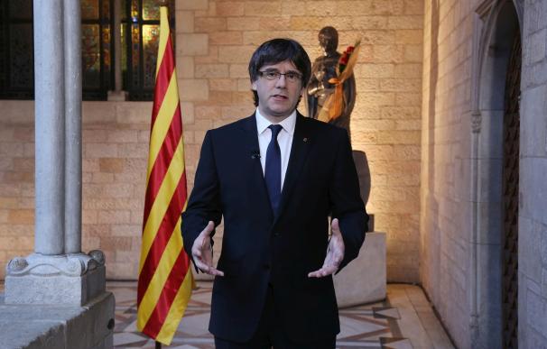 Puigdemont dice que trabaja para que las selecciones catalanas puedan competir oficialmente