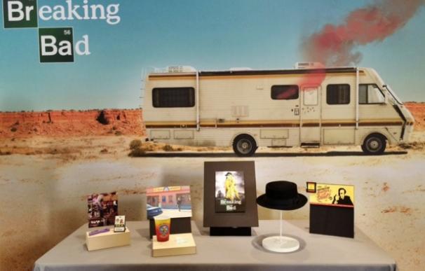 El museo Smithsonian recibe un donativo para abrir la exposición de 'Breaking Bad'