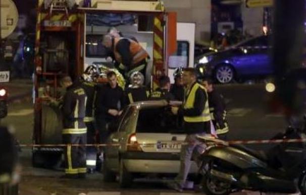 Un ataque en un centro comercial desata el pánico en París