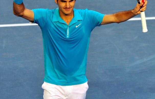 Federer y Tsonga lucharán por una plaza en la final del Abierto de Australia
