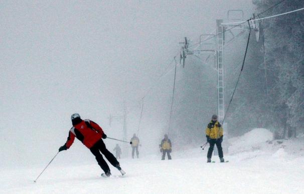 Muere una escolar madrileña de 14 años en un accidente de esquí en Andorra